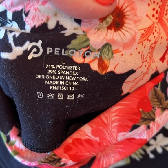 Peloton Cadence Legging Asian Heritage Month Limited Edition Floral-Size L - Picture 3 of 5